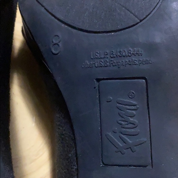 ‼️Beautiful Heel Fioni Pumps - Picture 3 of 5